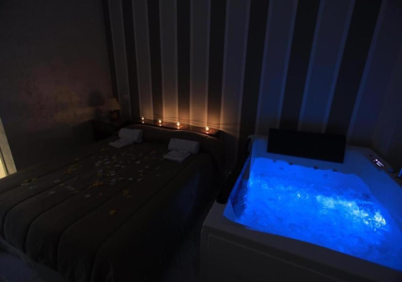 Hotel Holiday Foggia Dış mekan fotoğraf